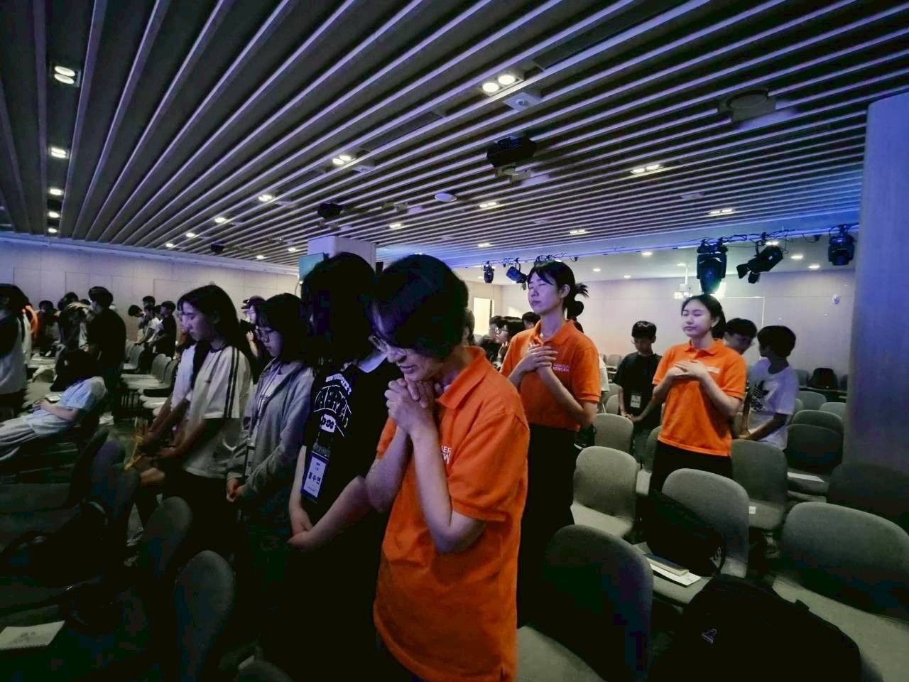 6a4d0021a9cad25fbeff0093d287a332.jpg