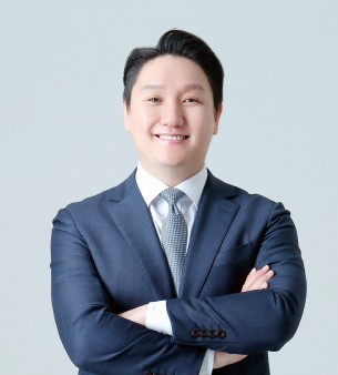 이성훈